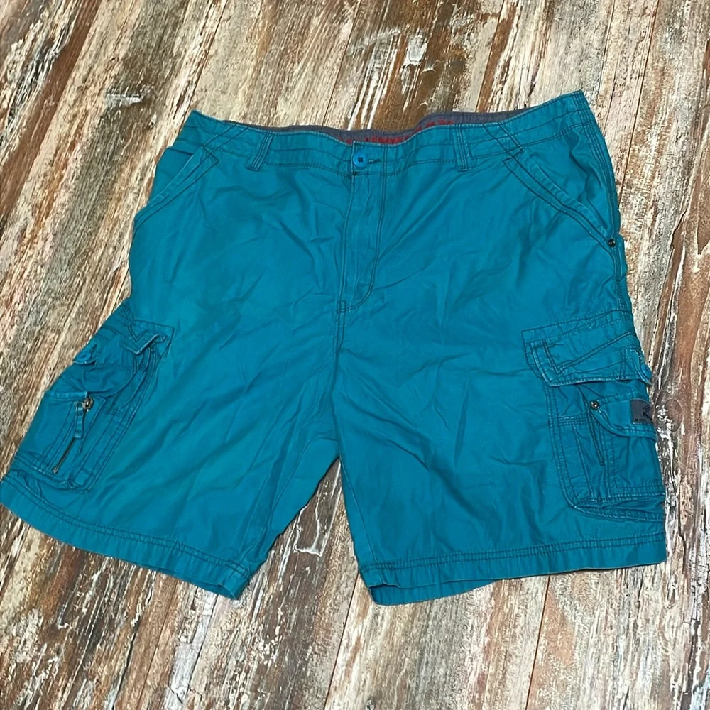 Union bay teal  cargo shorts sz 42